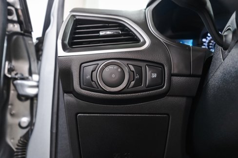 Used 2024 Ford Edge SEL image 20