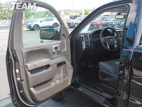 Used 2017 Chevrolet Silverado 1500 LT w/ LT Convenience Package image 10