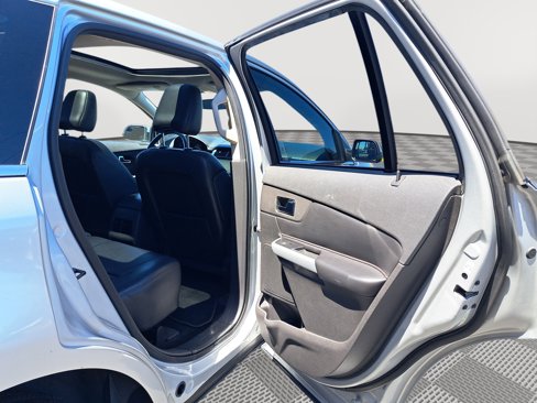 Used 2011 Ford Edge Limited w/ Driver Entry Pkg image 15