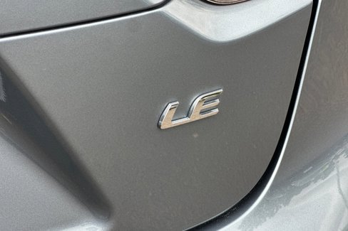 Used 2021 Toyota Corolla LE image 25