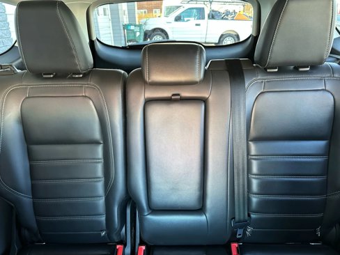 Used 2019 Ford Escape SEL image 17