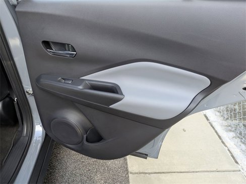 Certified 2024 Nissan Kicks SR image 26