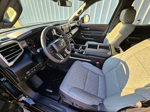Used 2025 Toyota Tundra SR5 image 7