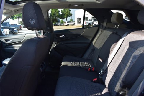 Used 2023 Chevrolet Equinox LT image 16