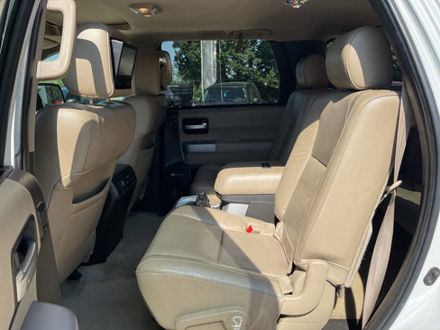 Used 2008 Toyota Sequoia Platinum w/ Cold Area Pkg image 14