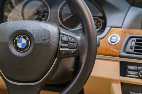Used 2011 BMW 535i Sedan image 26