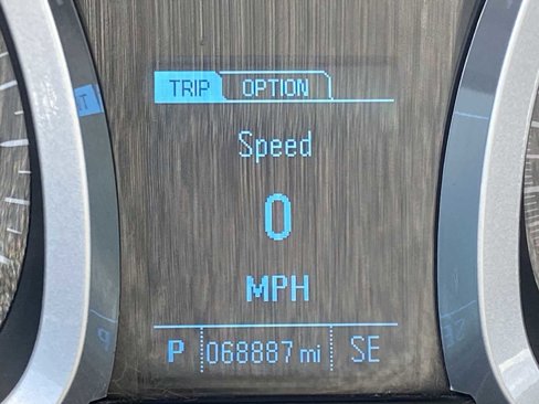 Used 2017 Chevrolet Equinox LS image 18