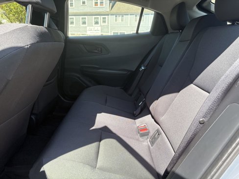 Used 2025 Toyota Prius LE image 22