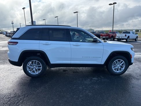 New 2025 Jeep Grand Cherokee Laredo X w/ Luxury Tech Group I image 6