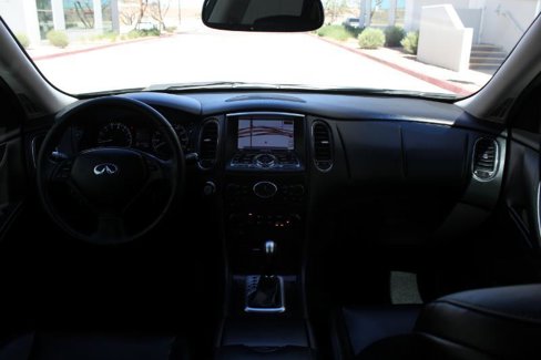 Used 2016 INFINITI QX50 AWD w/ Premium Plus Package image 17