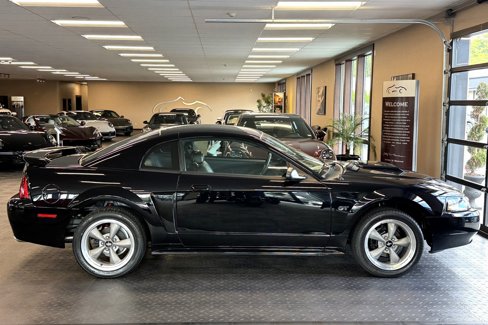 Used 2001 Ford Mustang GT image 2