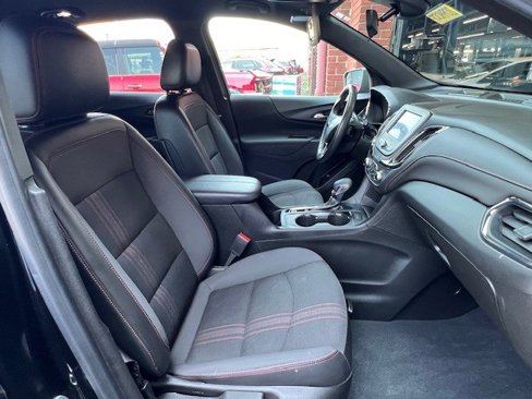 Used 2022 Chevrolet Equinox RS image 18