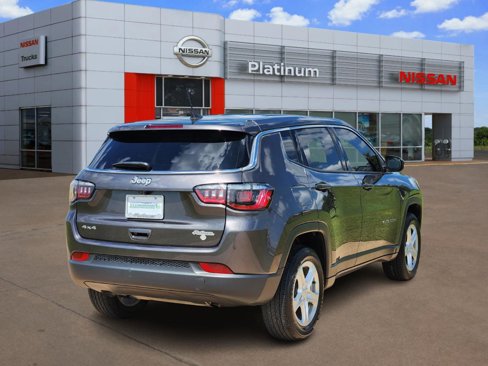 Used 2023 Jeep Compass Sport image 4