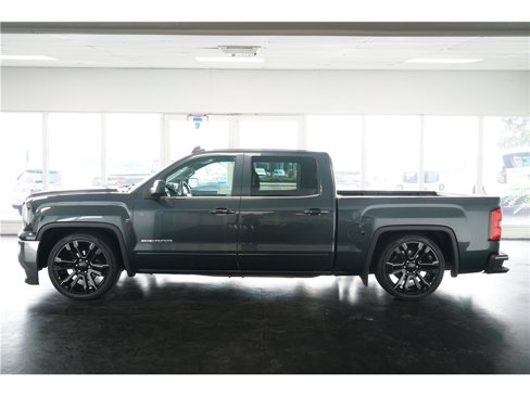 Used 2017 GMC Sierra 1500 SLE w/ SLE Value Package image 4