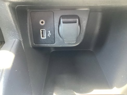 Used 2021 Nissan Versa SV image 17