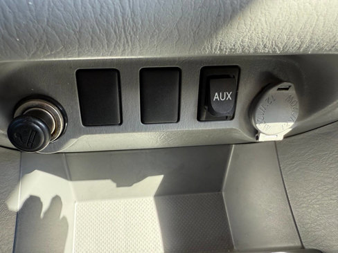 Used 2011 Toyota Tacoma 4x4 Double Cab image 18