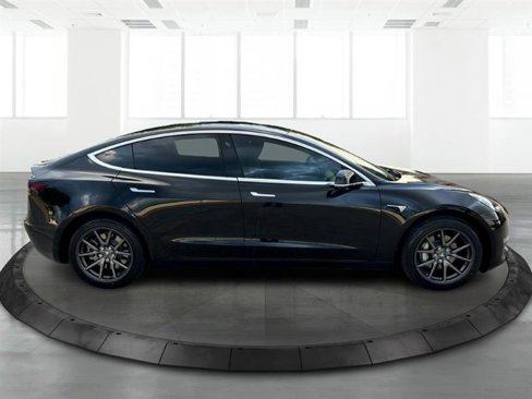 Used 2019 Tesla Model 3 Standard Range Plus image 6