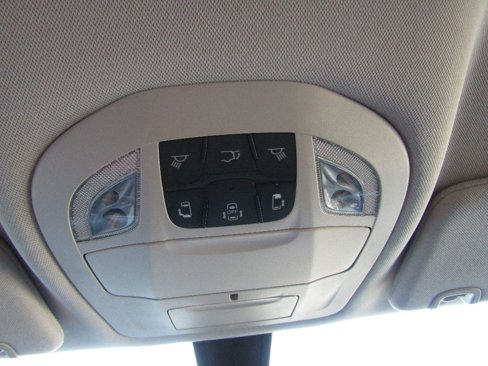 Used 2017 Chrysler Pacifica Touring image 22