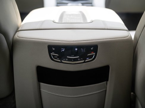 Used 2020 Cadillac Escalade Luxury image 27