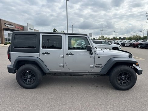 Certified 2017 Jeep Wrangler Unlimited Sport w/ Quick Order Package 24S image 3