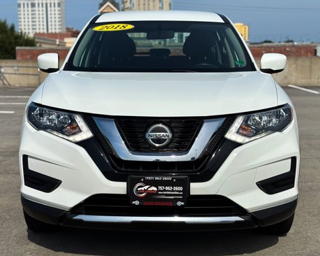 Used 2018 Nissan Rogue S image 3