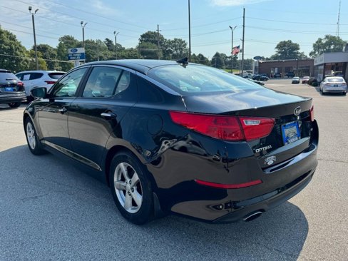 Used 2015 Kia Optima LX image 5