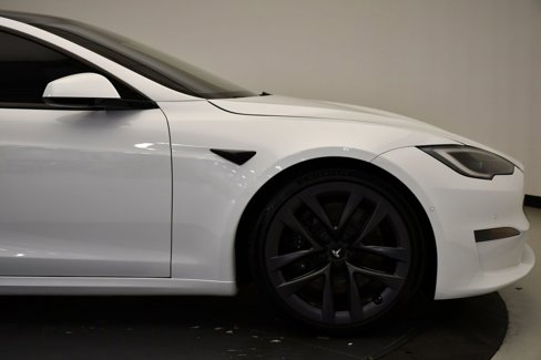 Used 2022 Tesla Model S image 14
