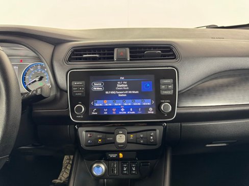 Used 2022 Nissan Leaf SV image 22