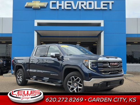Used 2022 GMC Sierra 1500 SLT w/ SLT Convenience Package image 1