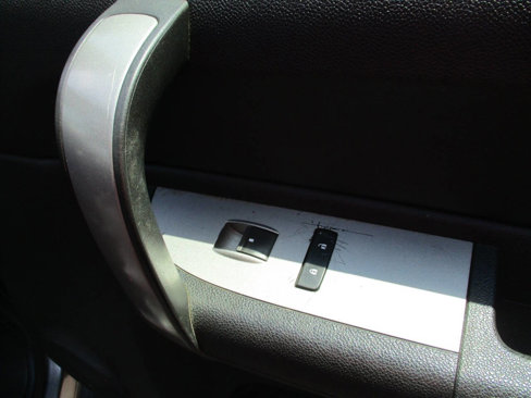 Used 2007 Chevrolet Silverado 1500 LT w/ 1LT Convenience Package image 25