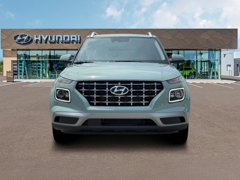 New 2025 Hyundai Venue Limited image 12