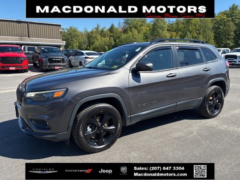 Used 2021 Jeep Cherokee Latitude Plus image 1