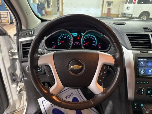 Used 2012 Chevrolet Traverse LT image 21