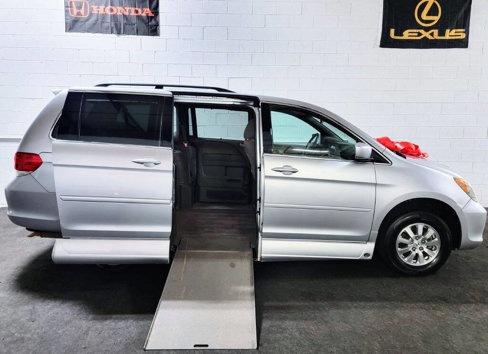 Used 2010 Honda Odyssey EX image 2