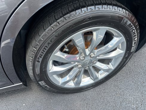 Used 2018 Chrysler 300 Touring L image 12