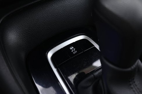 Used 2024 Toyota Corolla LE image 7