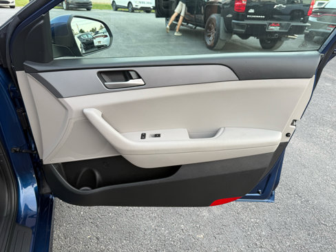 Used 2018 Hyundai Sonata SE image 19