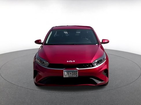 Used 2024 Kia Forte LXS image 3