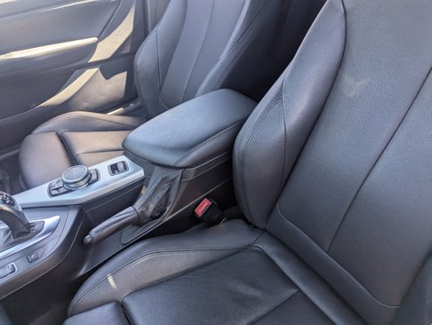 Used 2015 BMW M235i Convertible image 17