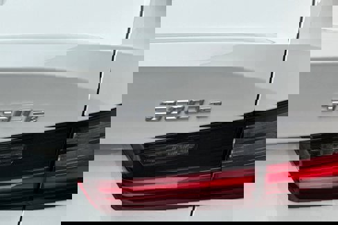 Certified 2022 BMW 330e w/ Premium Package image 34