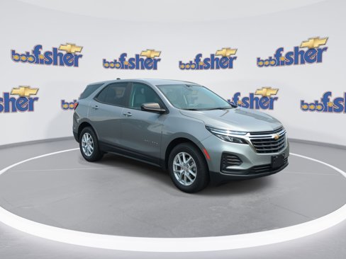 Certified 2023 Chevrolet Equinox LS w/ LS Convenience Package image 3