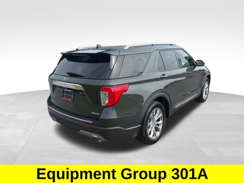 Used 2022 Ford Explorer Limited w/ Equipment Group 301A image 3