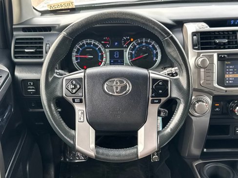 Used 2015 Toyota 4Runner SR5 image 14