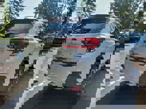 Used 2021 Subaru Crosstrek 2.5i Limited image 3