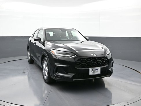 Certified 2023 Honda HR-V LX image 3
