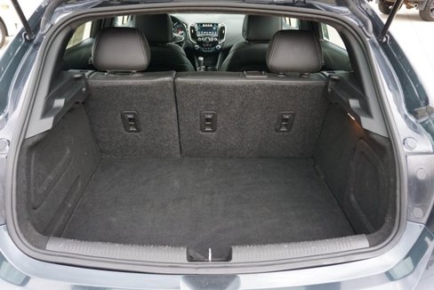 Used 2017 Chevrolet Cruze Premier image 25