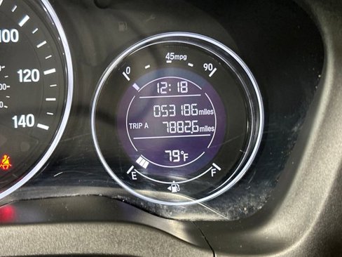 Used 2018 Honda HR-V LX image 18