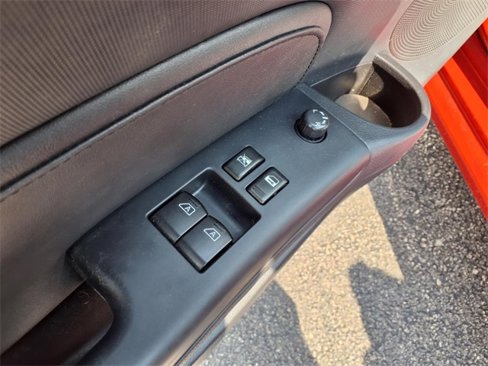 Used 2006 Nissan 350Z Touring image 9