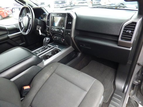 Used 2018 Ford F150 XLT w/ Equipment Group 302A Luxury image 11