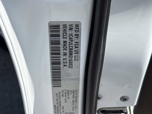 Used 2021 Jeep Cherokee Latitude image 35
